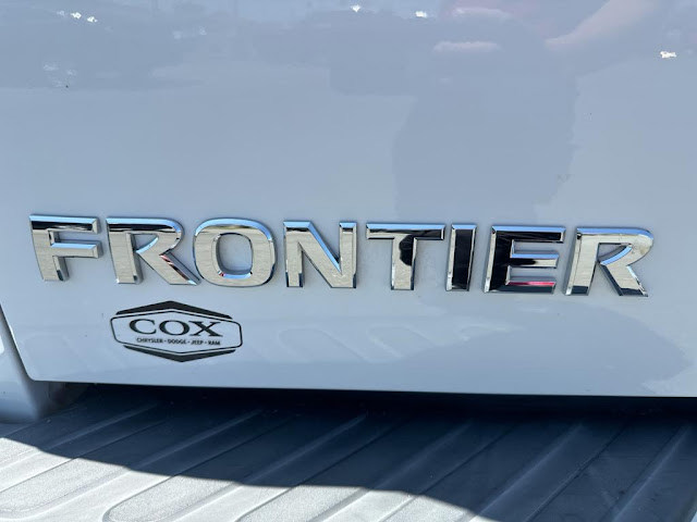 2020 Nissan Frontier PRO-4X 4x4 crew cab