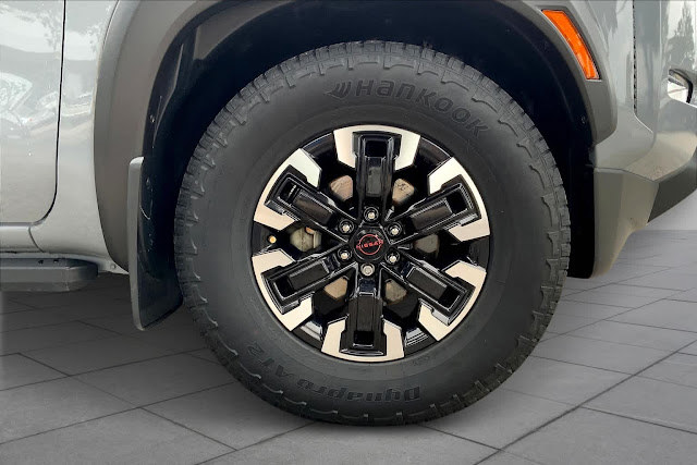 2022 Nissan Frontier PRO-X Crew Cab 4x2 Auto