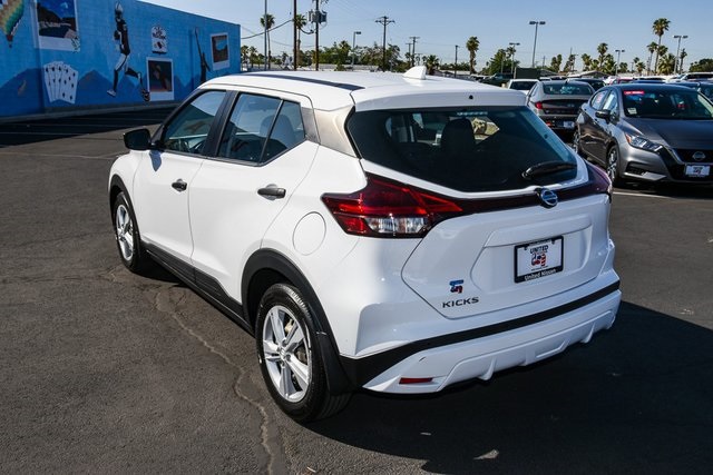 2021 Nissan Kicks S