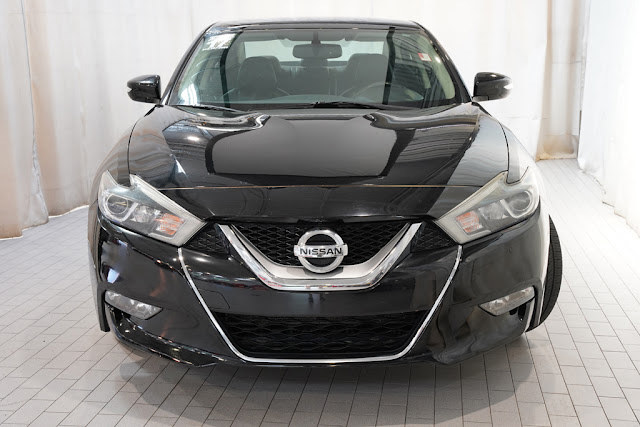 2017 Nissan Maxima SR