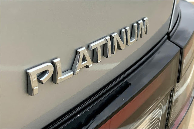 2020 Nissan Maxima Platinum