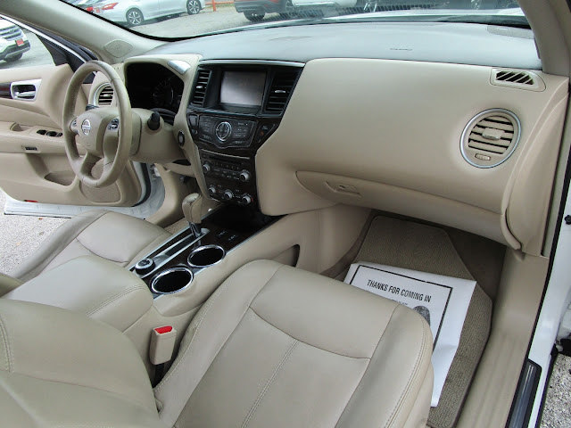 2013 Nissan Pathfinder 4WD 4dr SL