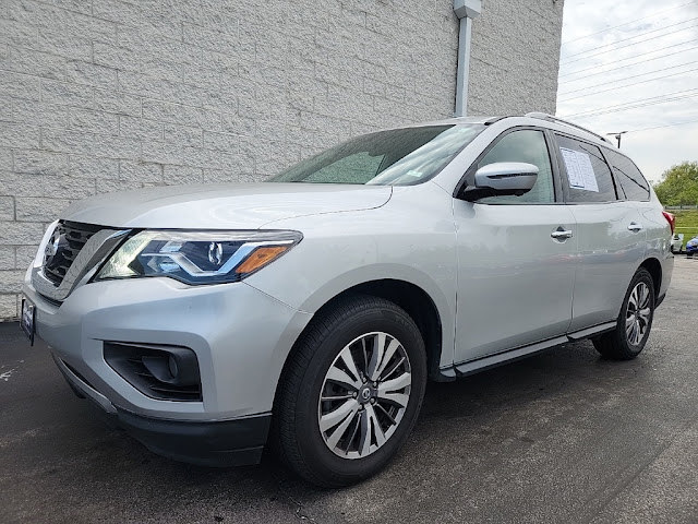 2020 Nissan Pathfinder SL