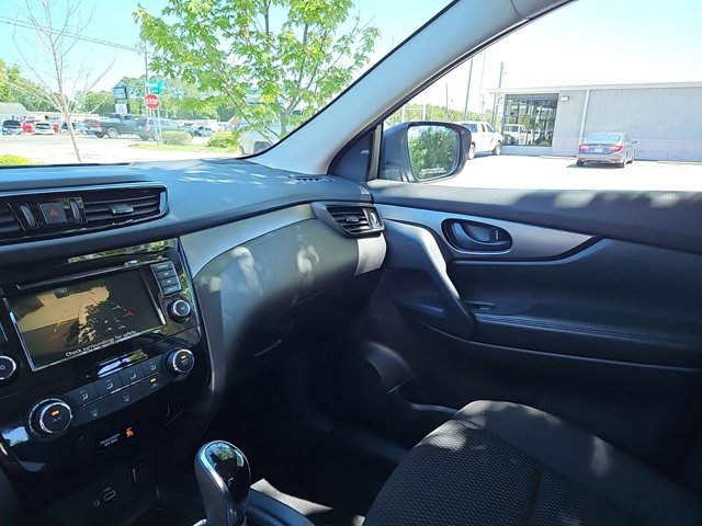 2022 Nissan Rogue Sport S