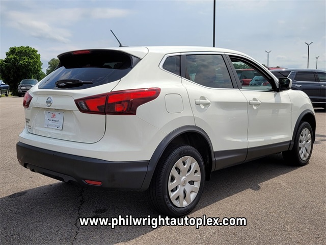 2019 Nissan Rogue Sport S