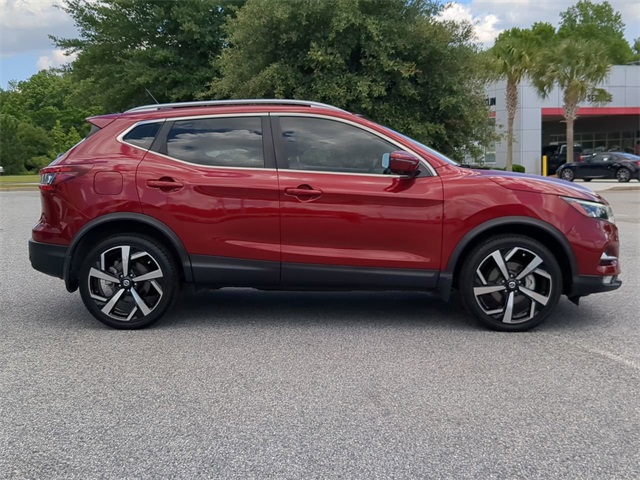 2021 Nissan Rogue Sport SL