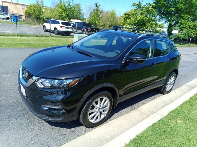 2020 Nissan Rogue Sport SV