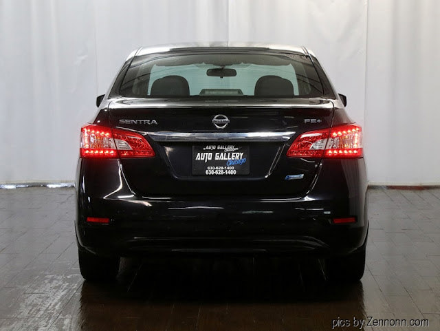 2013 Nissan Sentra 4dr Sdn I4 CVT SV