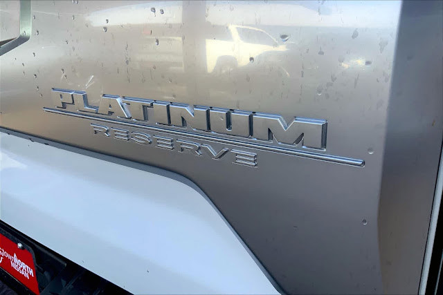 2023 Nissan Titan Platinum Reserve 4x2 Crew Cab