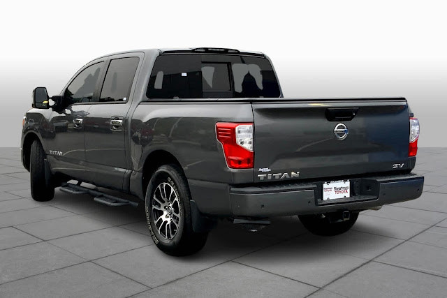 2021 Nissan Titan SV 4x2 Crew Cab