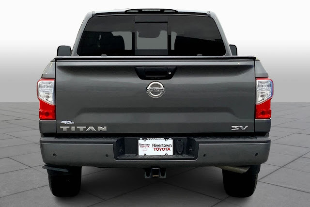 2021 Nissan Titan SV 4x2 Crew Cab