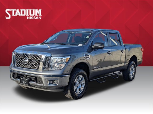 2017 Nissan Titan SV