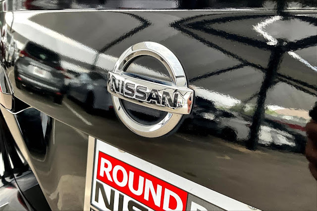 2020 Nissan VERSA S