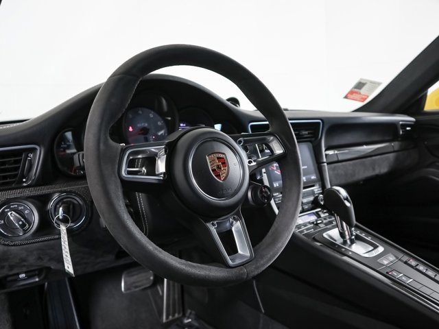 2018 Porsche 911 Carrera GTS Coupe