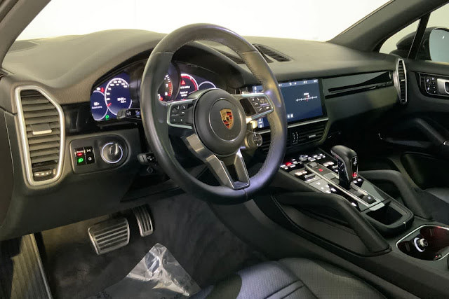 2020 Porsche Cayenne S