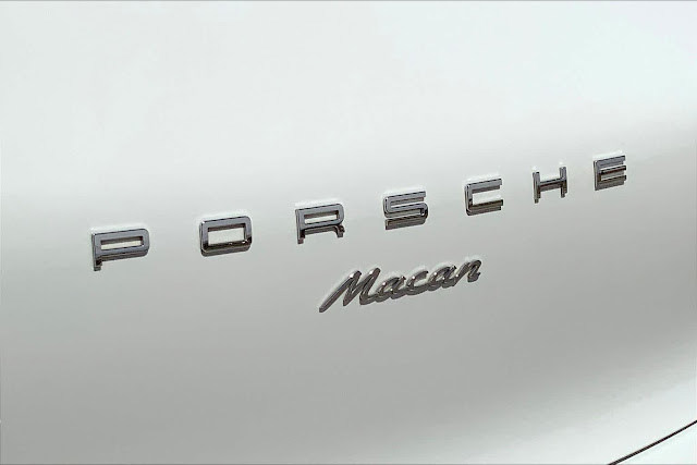 2017 Porsche Macan Base