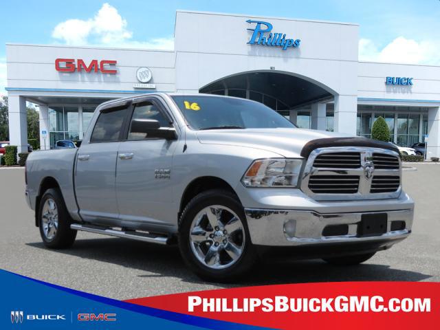 2016 Ram 1500 SLT