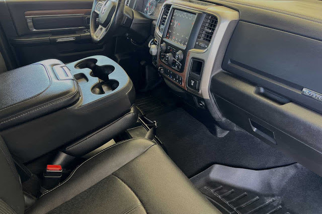 2018 Ram 1500 Laramie 4x4 Crew Cab 6&#039;4&amp;quot; Box