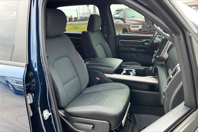 2022 Ram 1500 Lone Star 4x2 Crew Cab 57 Box