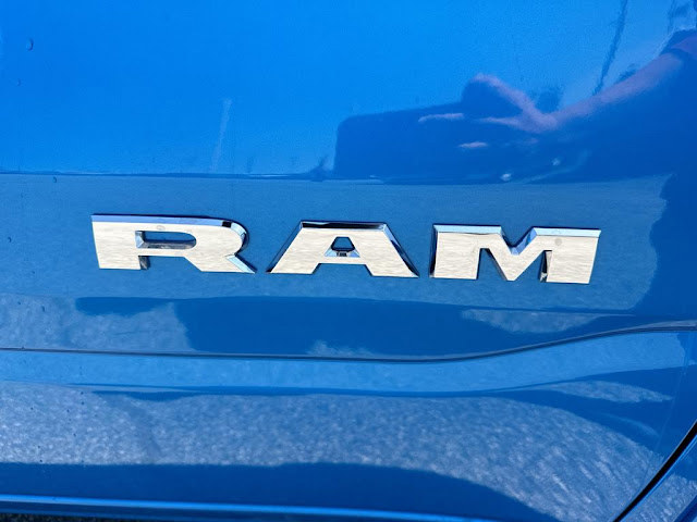2025 Ram 1500 Laramie 4x4 crew cab