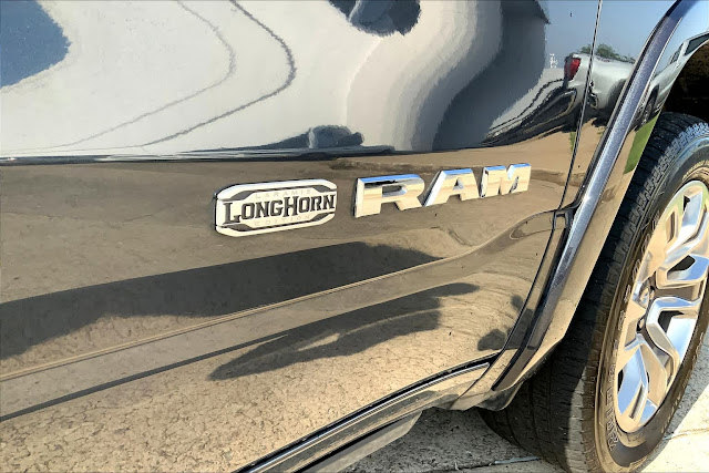 2019 Ram 1500 Longhorn 4x4 Crew Cab 57 Box