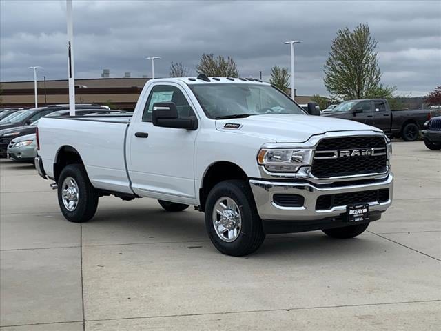 2024 Ram 2500 TRADESMAN REG CAB 4X4 8&#039; BOX