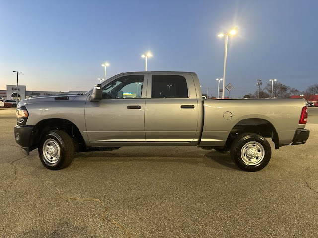 2024 Ram 2500 Tradesman 4x4 crew cab