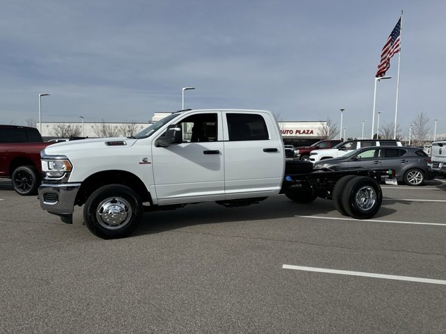 2024 Ram 3500 Chassis Cab Tradesman