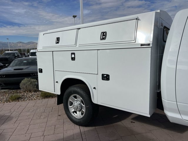 2023 Ram 3500 Chassis Cab Tradesman