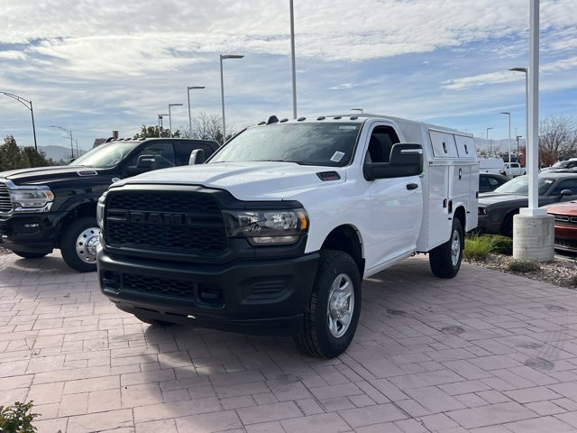 2023 Ram 3500 Chassis Cab Tradesman