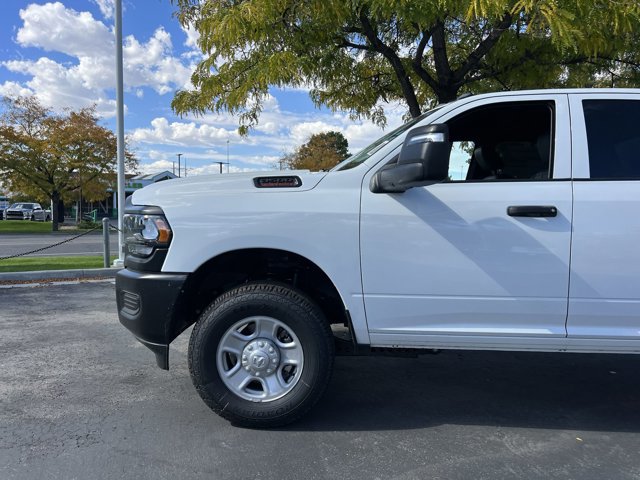 2023 Ram 3500 Chassis Cab Tradesman