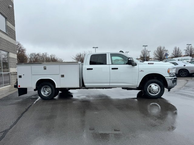 2024 Ram 3500 Chassis Cab Tradesman