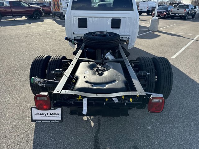 2024 Ram 3500 Chassis Cab SLT