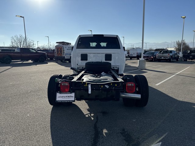 2024 Ram 3500 Chassis Cab SLT