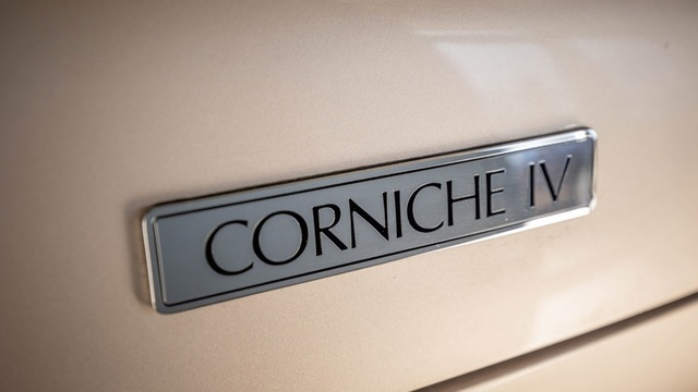 1995 Rolls-Royce Corniche IV Base