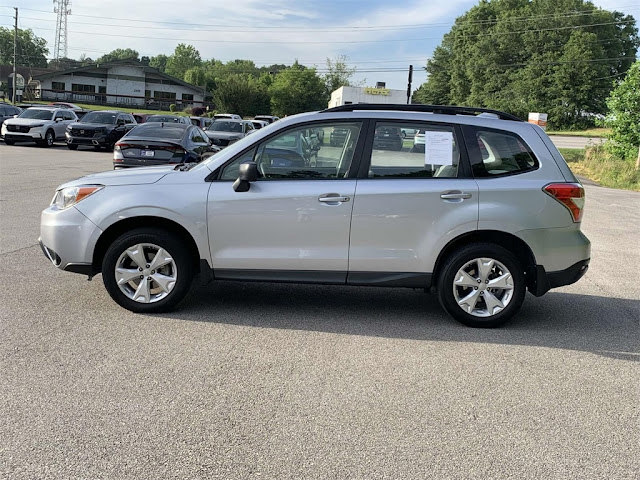 2016 Subaru Forester 2.5i