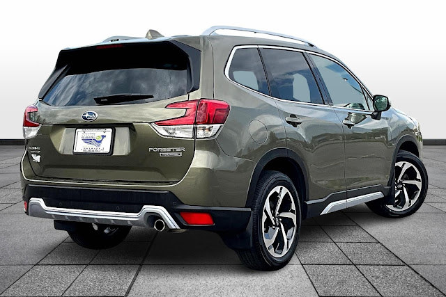 2023 Subaru Forester Touring