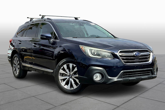 2018 Subaru Outback Touring