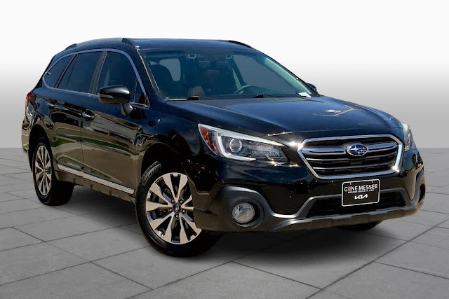 2018 Subaru Outback Touring