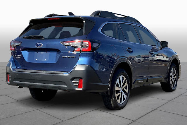 2020 Subaru Outback Base