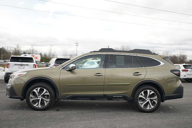 2020 Subaru Outback Touring