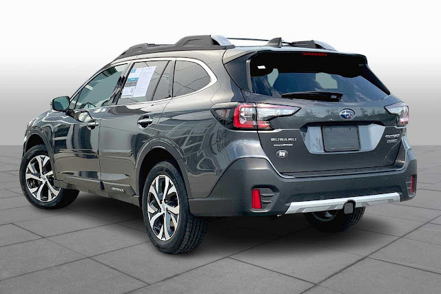 2022 Subaru Outback Touring