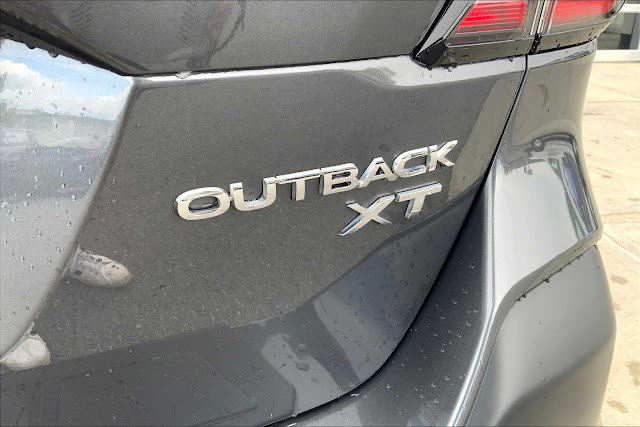 2021 Subaru Outback Limited XT