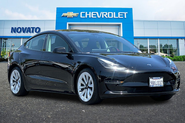 2023 Tesla Model 3 Base