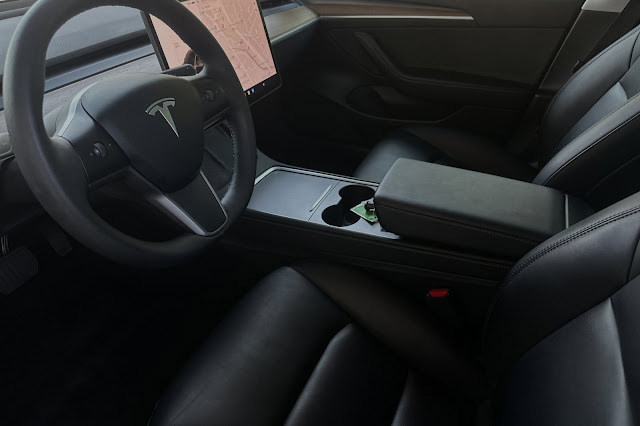 2023 Tesla Model 3 Base