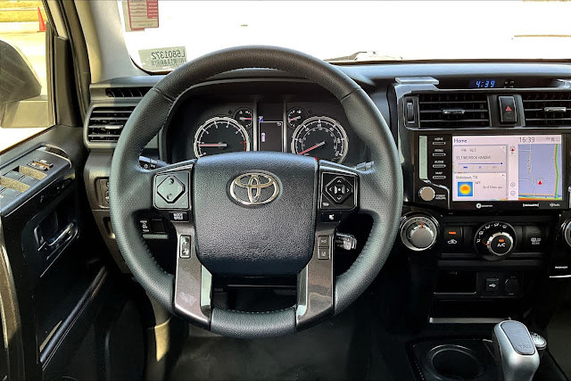 2020 Toyota 4Runner TRD Off Road