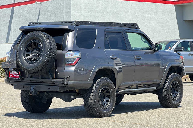 2021 Toyota 4Runner SR5