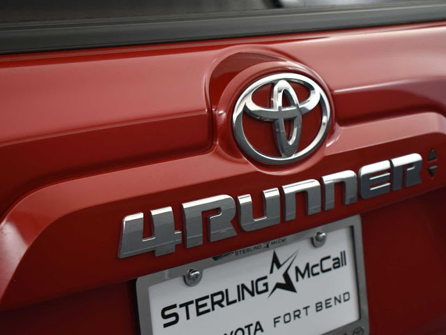 2022 Toyota 4Runner SR5