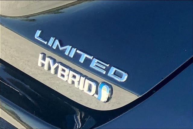 2019 Toyota Avalon Hybrid Limited