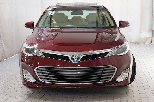 2013 Toyota Avalon Hybrid XLE Touring